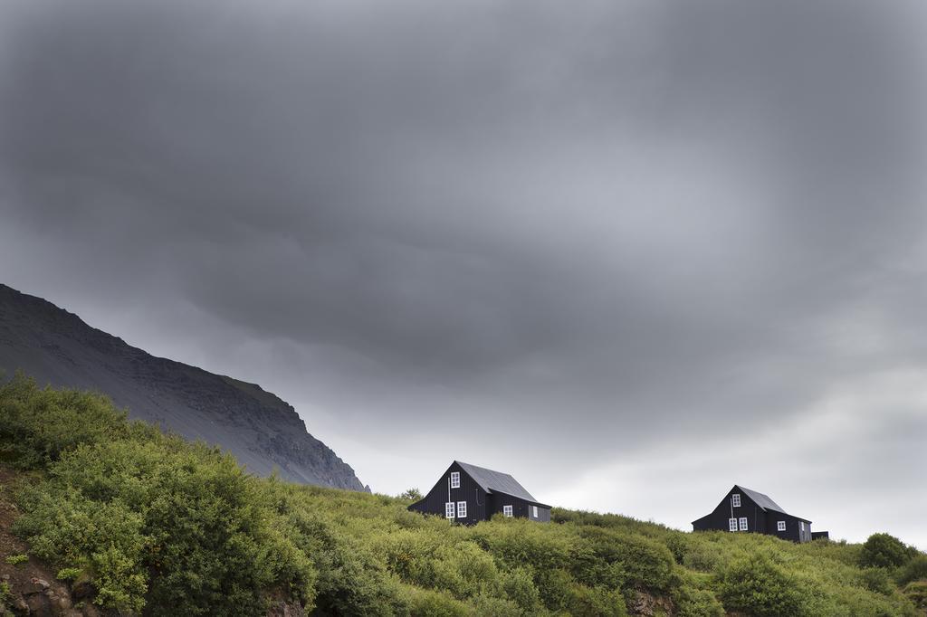Black Timber House Borgarnes